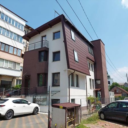 Lovely Apartment Ioana Tirgu Neamt Εξωτερικό φωτογραφία
