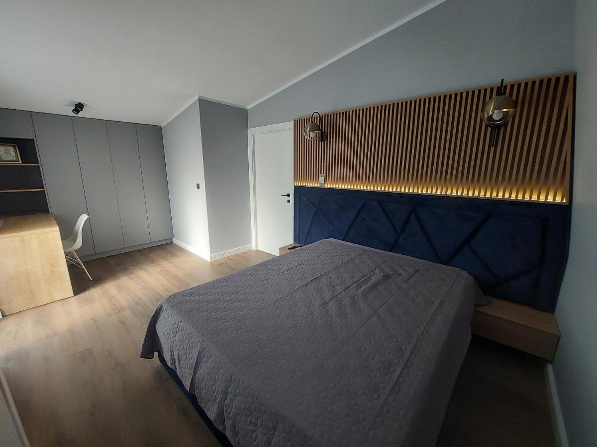 Lovely Apartment Ioana Tirgu Neamt Εξωτερικό φωτογραφία